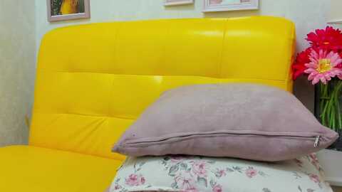 luna564 @ myfreecams on 20231004