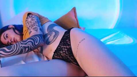 silverhase2 @ myfreecams on 20231004