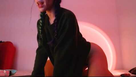 silverhase2 @ myfreecams on 20231004