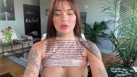 aishanebulski @ myfreecams on 20231005