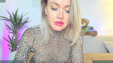 alexiangel @ myfreecams on 20231005