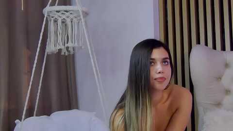 clairejenner @ myfreecams on 20231005