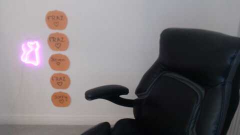 crystal_mfc @ myfreecams on 20231005