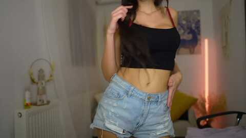 julia_w @ myfreecams on 20231005