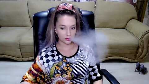 lovelymalina @ myfreecams on 20231005