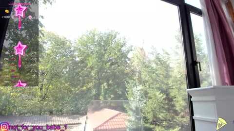 m1ss_ariana @ myfreecams on 20231005