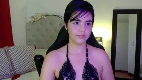miacollins1x @ myfreecams on 20231005