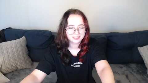 mini_diva @ myfreecams on 20231005