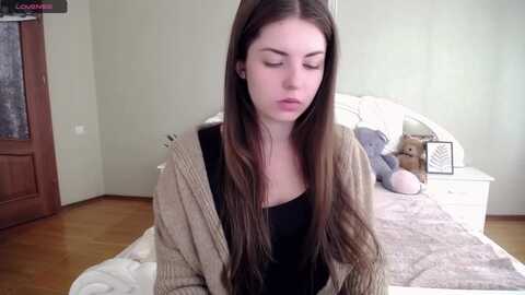 miriam_mills @ myfreecams on 20231005