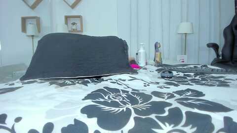 sophye_larson @ myfreecams on 20231005