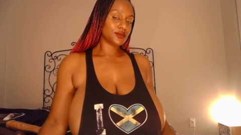 theiconicgirl @ myfreecams on 20231005
