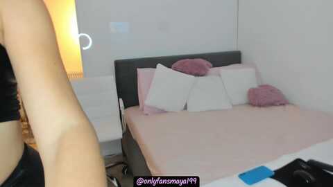 wickedm_ @ myfreecams on 20231005