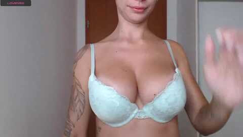 yourgirl_m @ myfreecams on 20231005