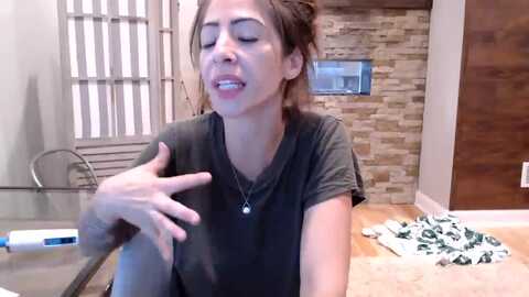 amyday @ myfreecams on 20231006