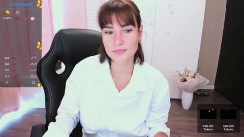 hollymollyy @ myfreecams on 20231006