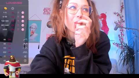 holy_michle @ myfreecams on 20231006