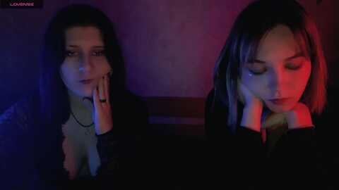 laurawalters @ myfreecams on 20231006