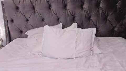 lenalively @ myfreecams on 20231006