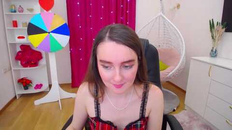 milim_nava @ myfreecams on 20231006