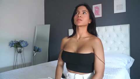 missabyy @ myfreecams on 20231006