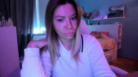 nickyblein @ myfreecams on 20231006