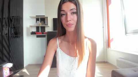 onekiss1 @ myfreecams on 20231006