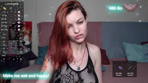 redhead_foxie @ myfreecams on 20231006