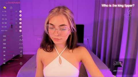 stefani_grand @ myfreecams on 20231006