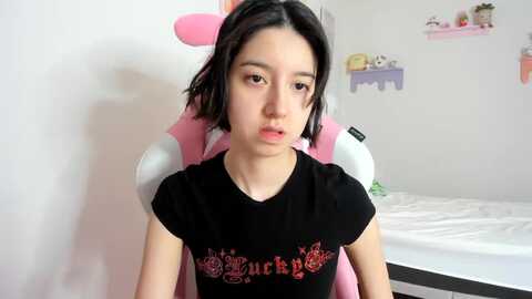 cherrycute666 @ myfreecams on 20231007