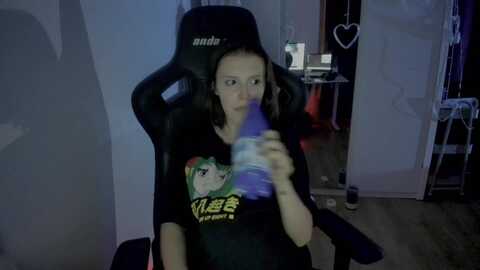 crybabykys @ myfreecams on 20231007