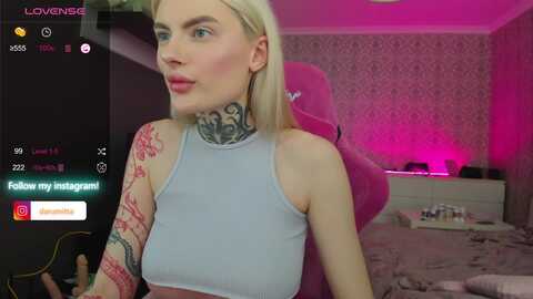 jennyquenn @ myfreecams on 20231007