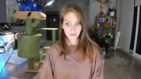 laurel @ myfreecams on 20231007