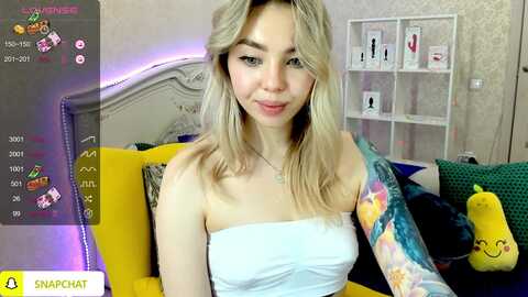 lillimoore_ @ myfreecams on 20231007