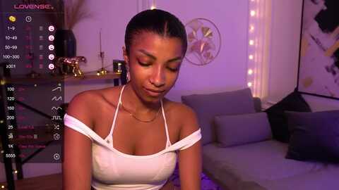 manelikpearce @ myfreecams on 20231007