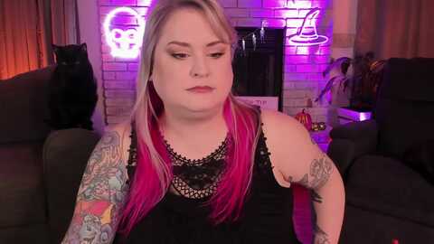 mari_jae @ myfreecams on 20231007