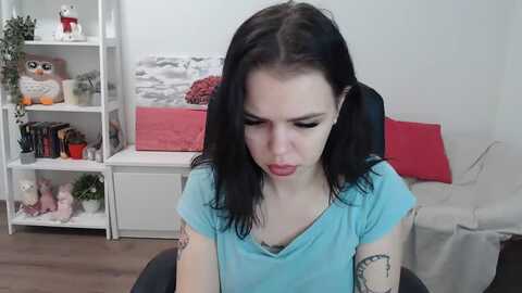 nicolyrio @ myfreecams on 20231007