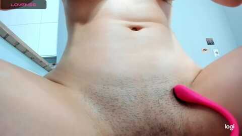 oliv_port @ myfreecams on 20231007