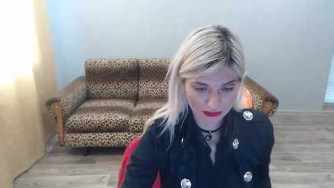 sexybeatriice @ myfreecams on 20231007