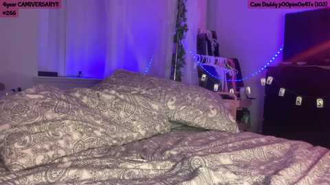 seyntt @ myfreecams on 20231007