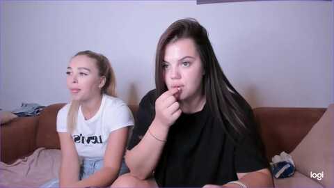 stefaninell @ myfreecams on 20231007