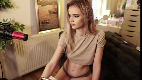 sweetkins @ myfreecams on 20231007