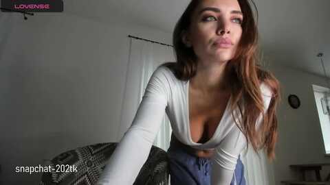 xhobbyx @ myfreecams on 20231007