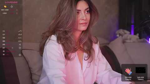 allie_synn @ myfreecams on 20231008