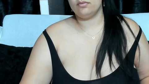 anakareni @ myfreecams on 20231008