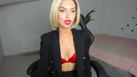 emeraldtopaz @ myfreecams on 20231008