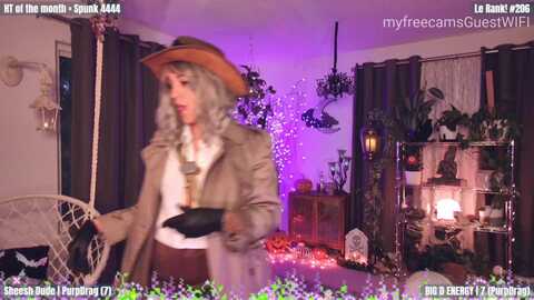 guestwifi @ myfreecams on 20231008