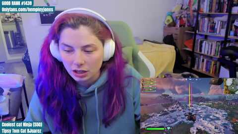 hempleyjones @ myfreecams on 20231008