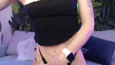 horny_blond @ myfreecams on 20231008