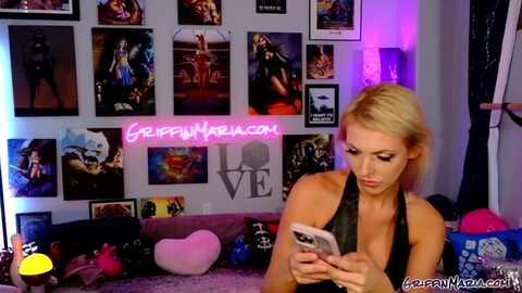 house_of_g @ myfreecams on 20231008