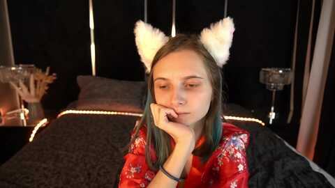 jessiemoons @ myfreecams on 20231008